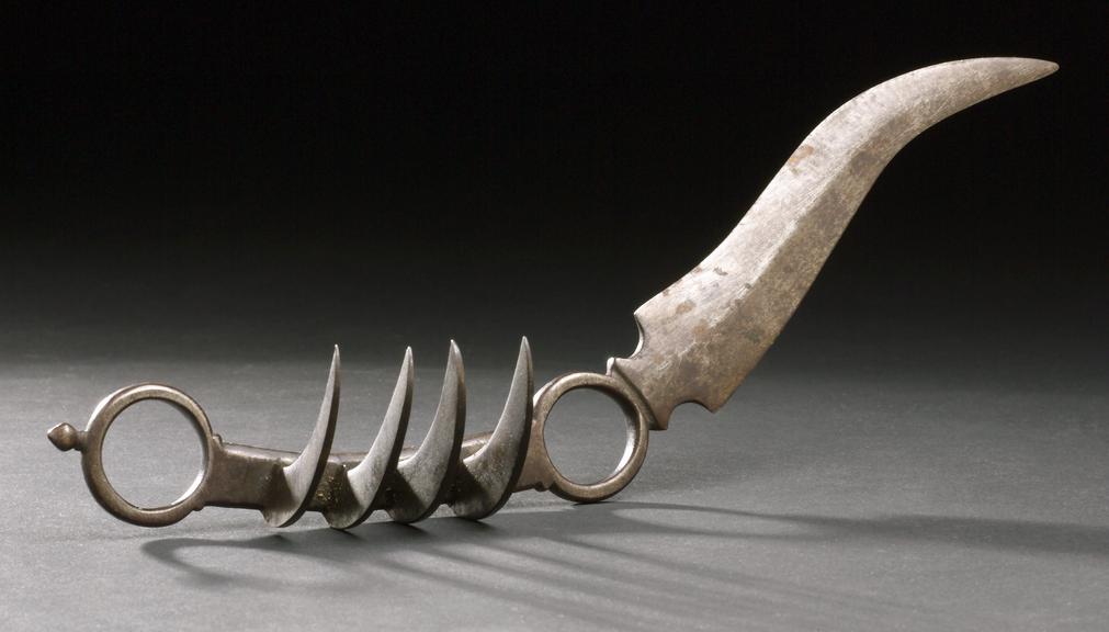 10 Deadly Weapons of Ancient India to stand before is to feast the death 5